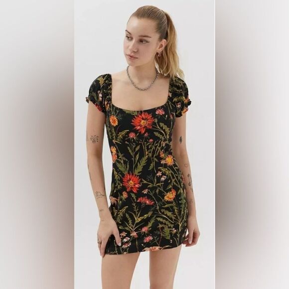 Urban Outfitters Bodycon Dress Floral Black XS Stretch Feminine - Picture 1 of 8